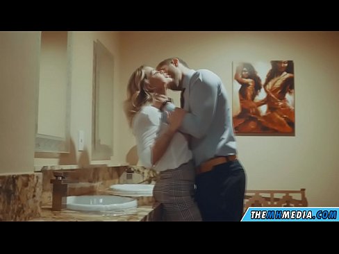 ❤️ Quando una bionda formosa ti seduce in un bagno pubblico ❌ Slutsal it.justindianpornx.ru ❌️❤